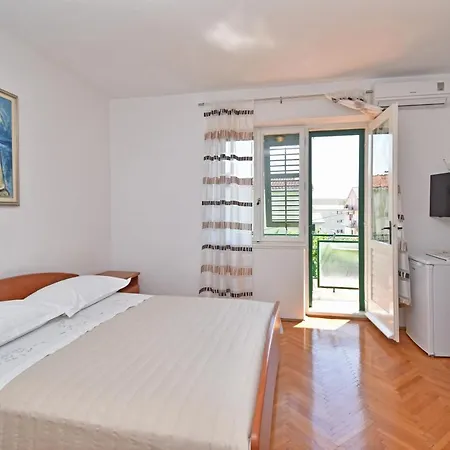 Borka Apartment *