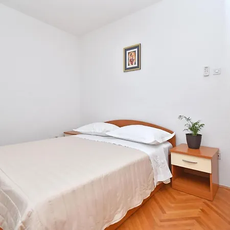 Borka Apartment *